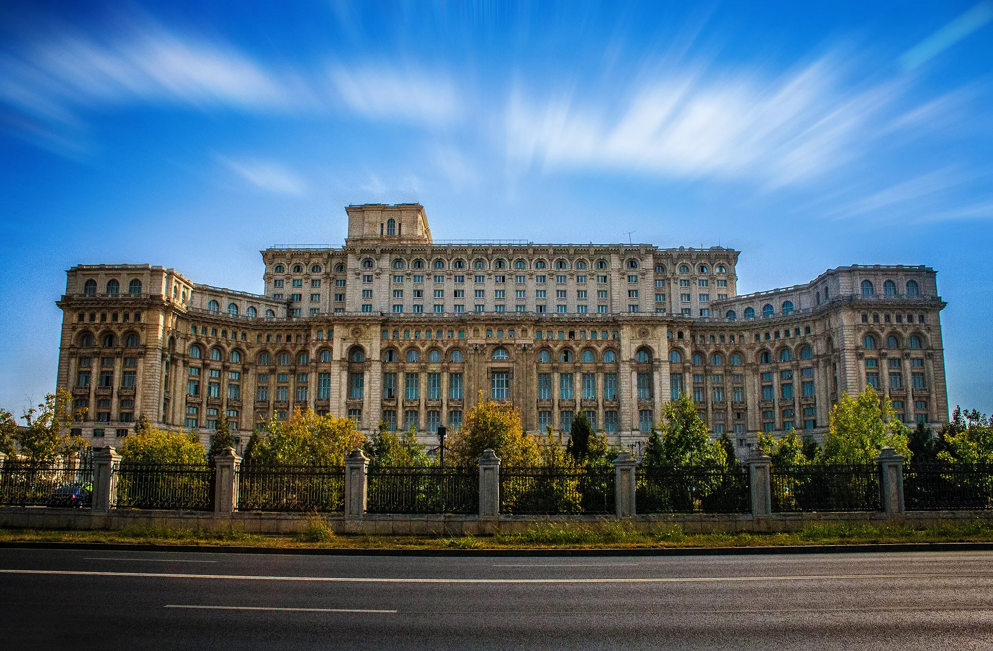 Palace of the Parliament The Monument of Power and Grandeur in Romania