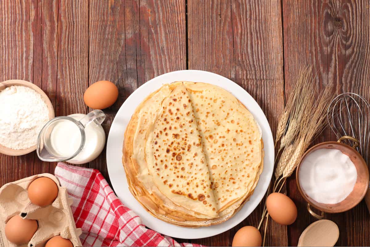 Nalesniki: Lezatnya Kreasi Pancake Tradisional dari Polandia