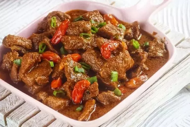 Krengsengan Daging Sapi