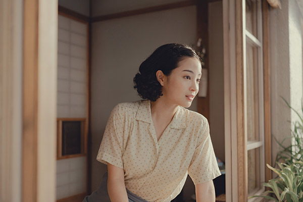Suzu Hirose