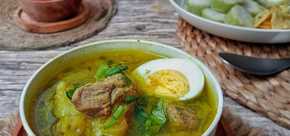 Cara Membuat Soto Daging Kuning yang Empuk dan Gurih